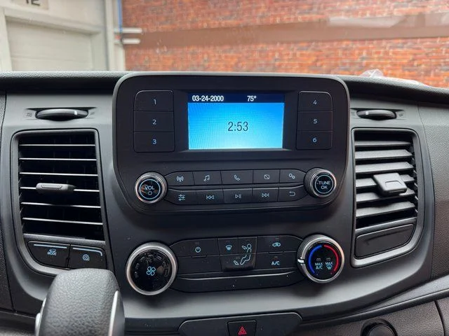 2025 Ford Transit Van Base - Photo 18