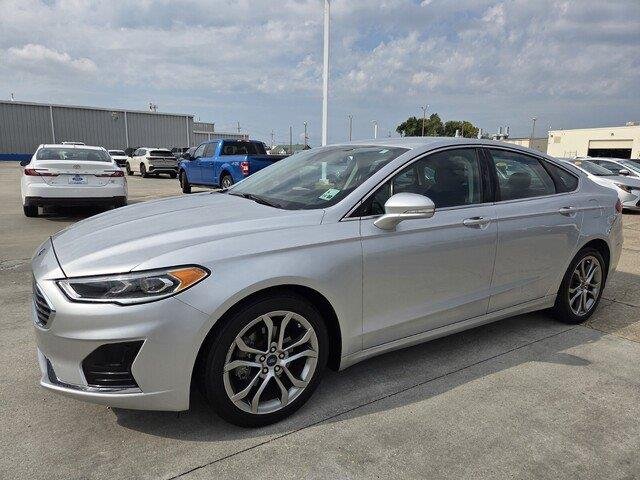 Used 2019 Ingot Silver Metallic Ford SEL image 9