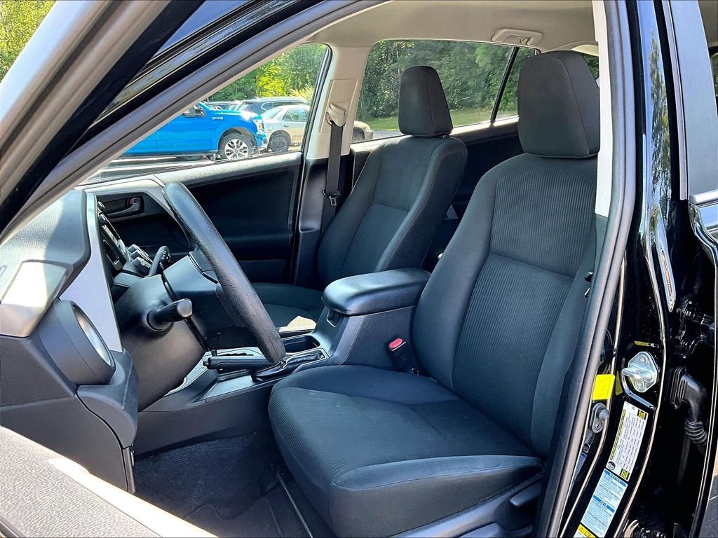 Used 2017 Black Toyota LE image 10