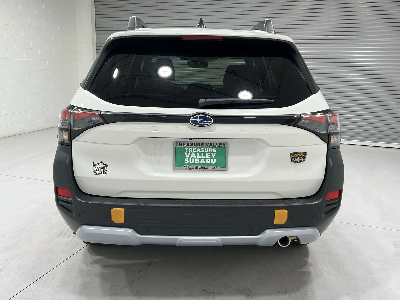 New 2026 CRYSTAL WHITE PEARL Subaru Wilderness image 7