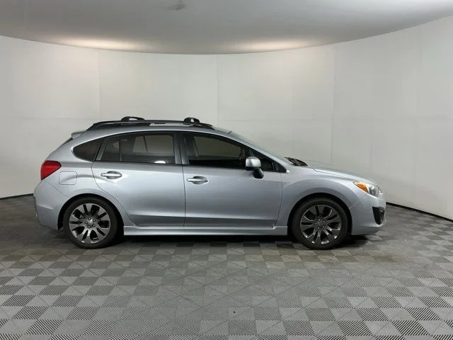 Used 2013 Silver Subaru 2.0i Sport Limited image 4