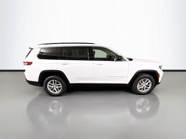 New 2026 Bright White Clearcoat Jeep Laredo image 8