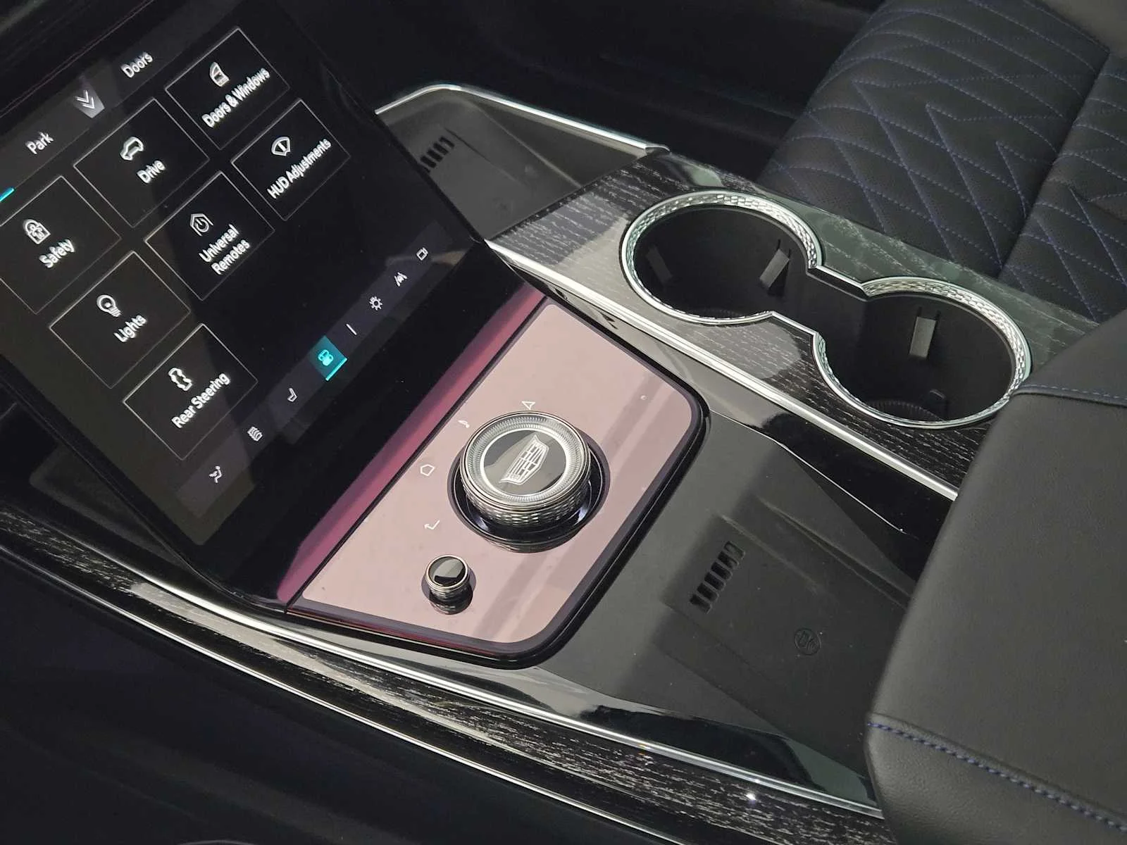 2026 Cadillac Escalade IQL Sport - Photo 14
