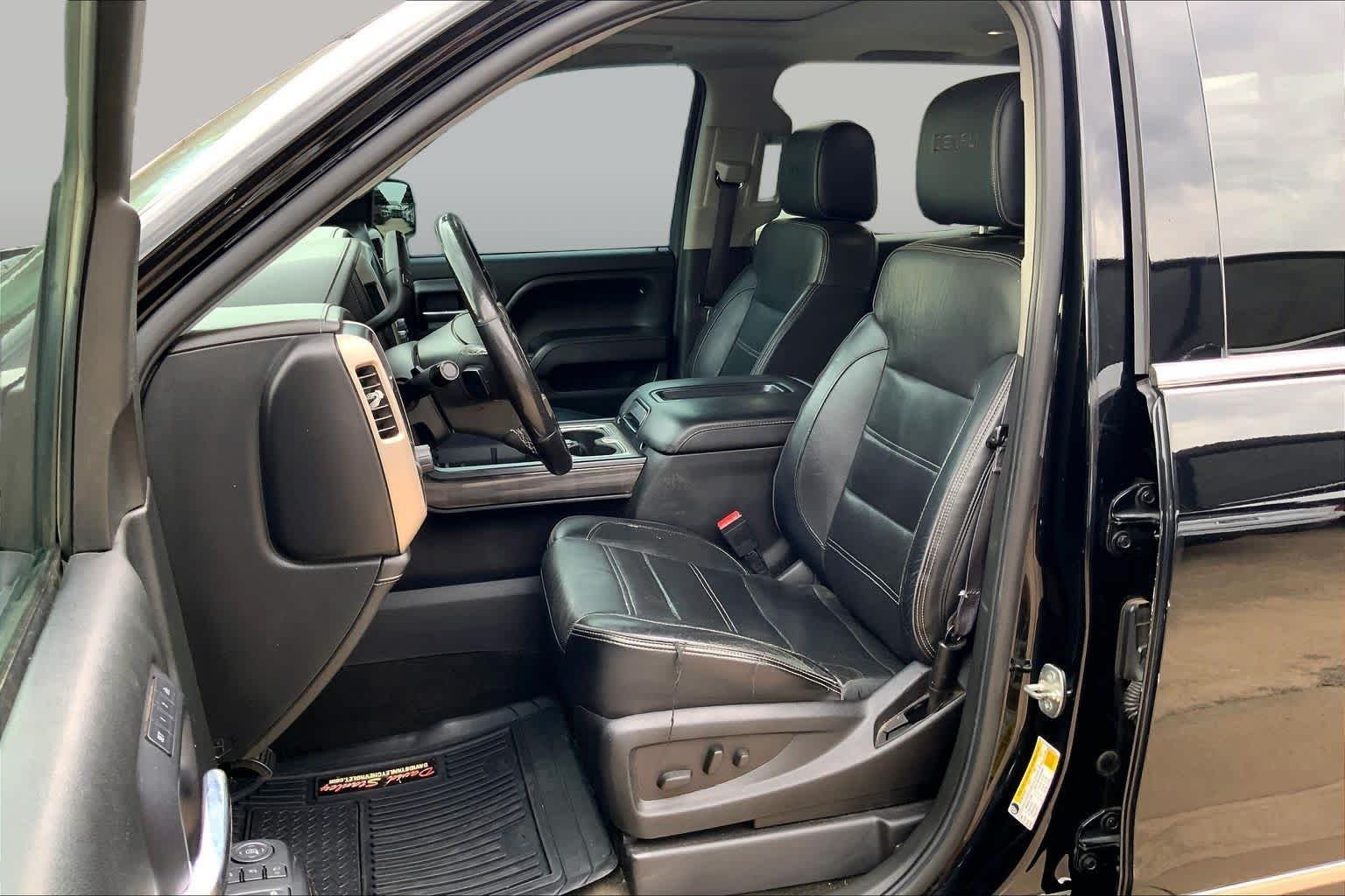 Used 2015 Onyx Black GMC Denali image 8
