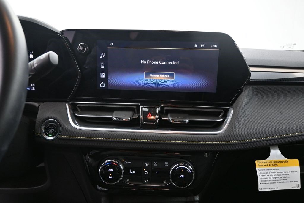 Used 2024 Summit White Chevrolet ACTIV image 13