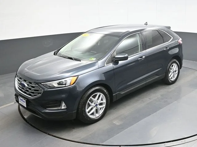 Used 2022 Blue Ford SEL image 13