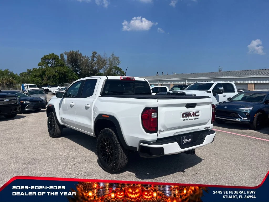 New 2026 Summit White GMC Elevation image 5