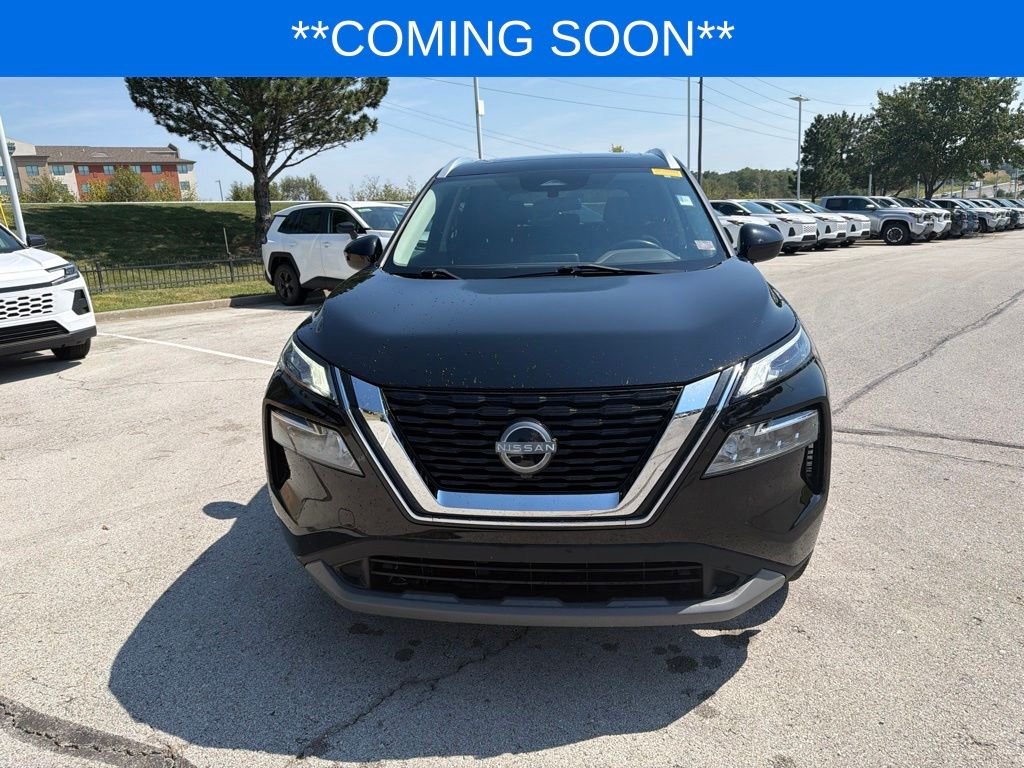 Used 2023 Nissan Rogue SV with VIN 5N1BT3BB8PC764036 for sale in Kansas City