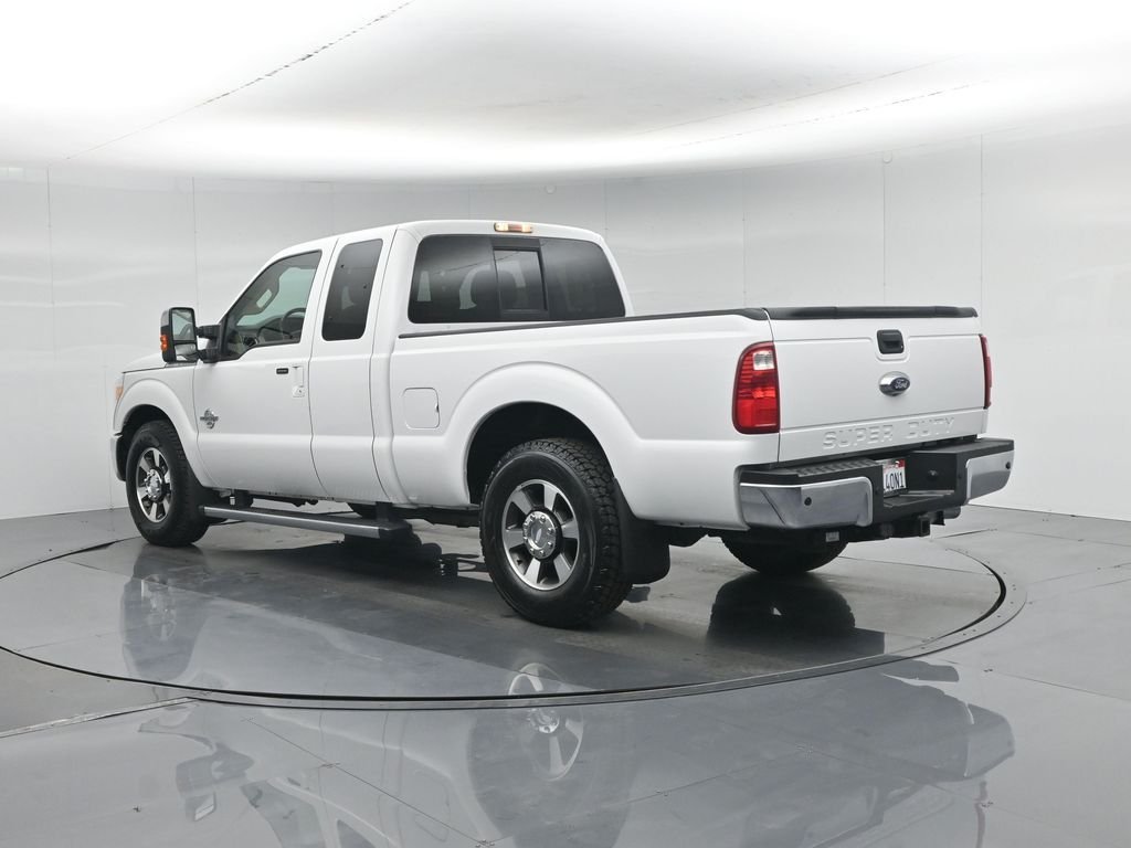 Used 2013 White Ford Lariat image 6