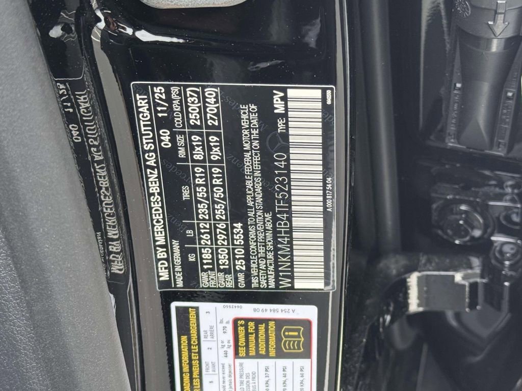 New 2026 Black Mercedes-Benz GLC 300 image 15