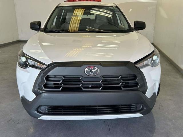 Certified Used 2026 WIND CHILL PEARL* Toyota  image 8