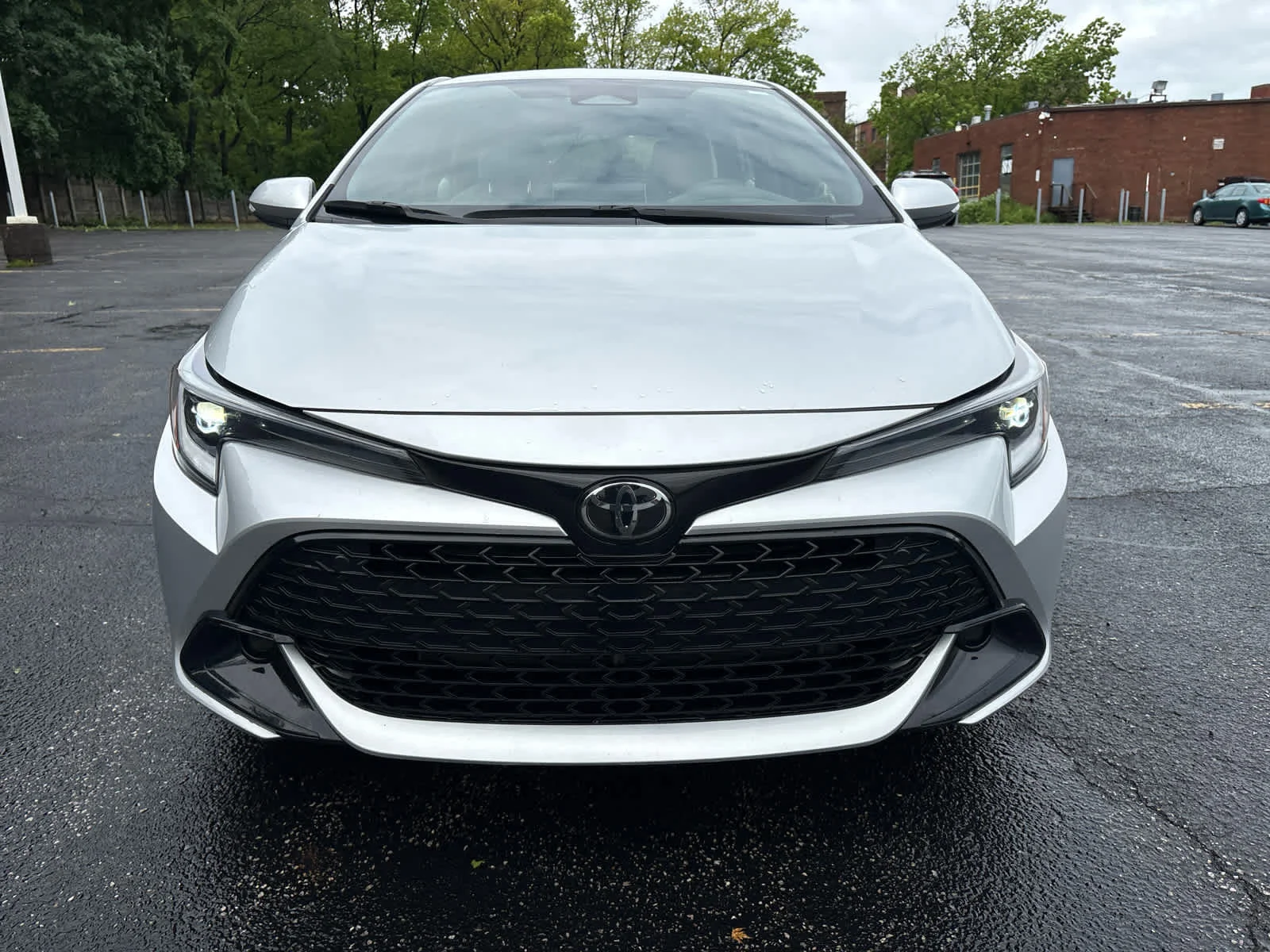 Used 2023 Classic Silver Metallic Toyota SE image 12