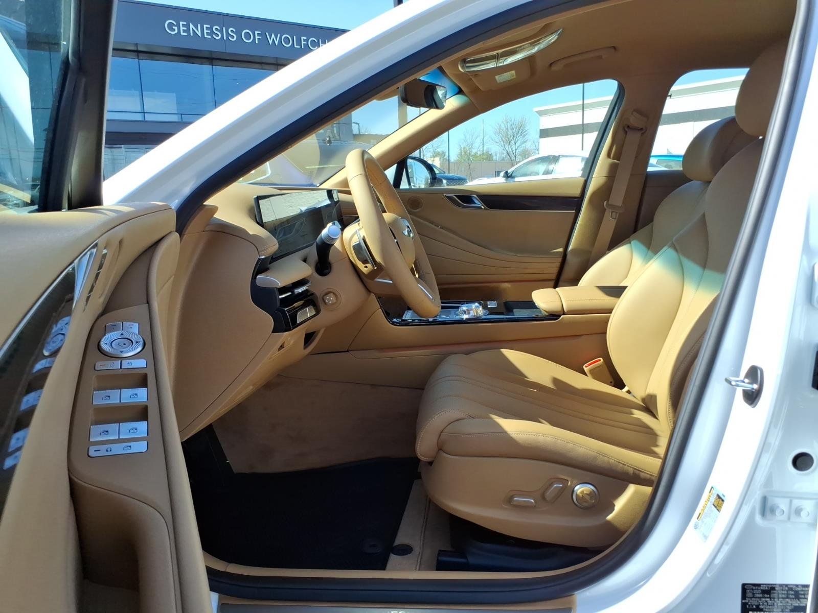 New 2026 White Genesis 2.5T image 15