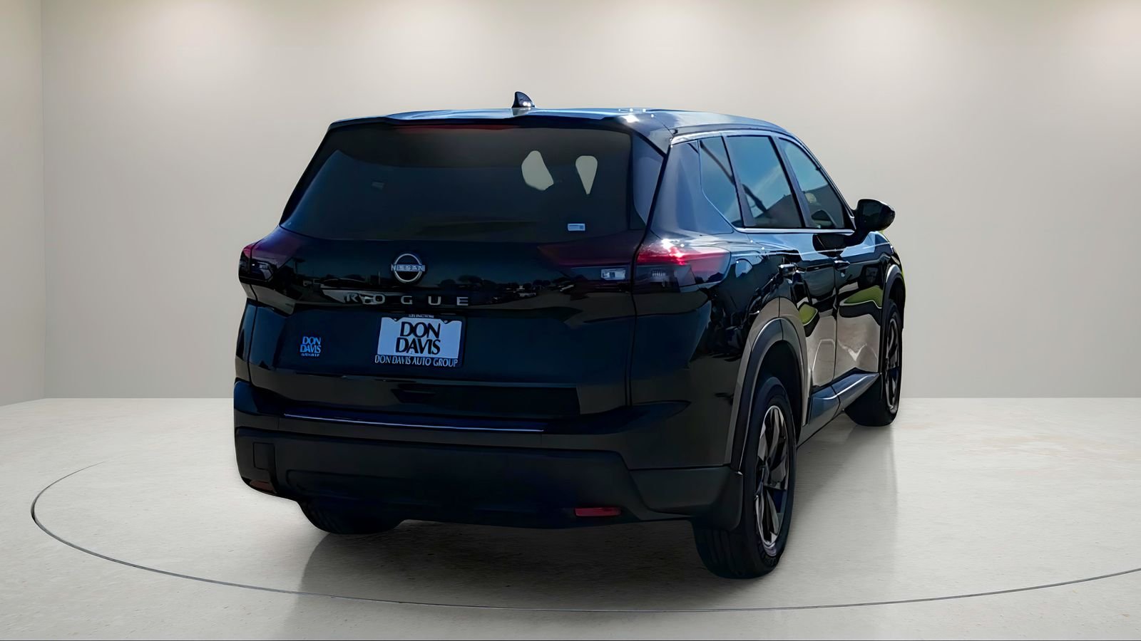 2026 Nissan Rogue SV - Photo 7