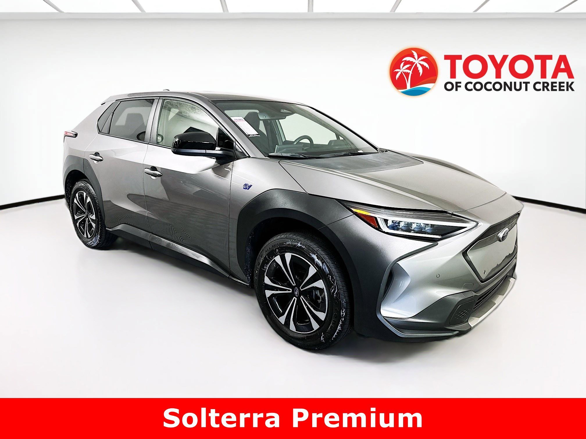 2023 Subaru Solterra thumbnail 3