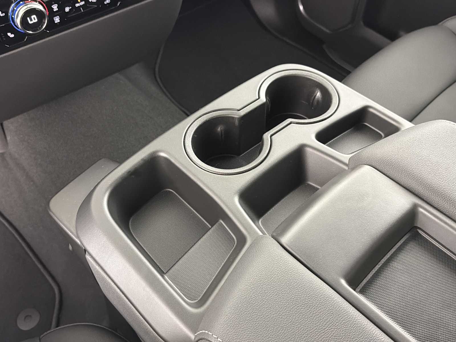 New 2026 Onyx Black GMC SLT image 31