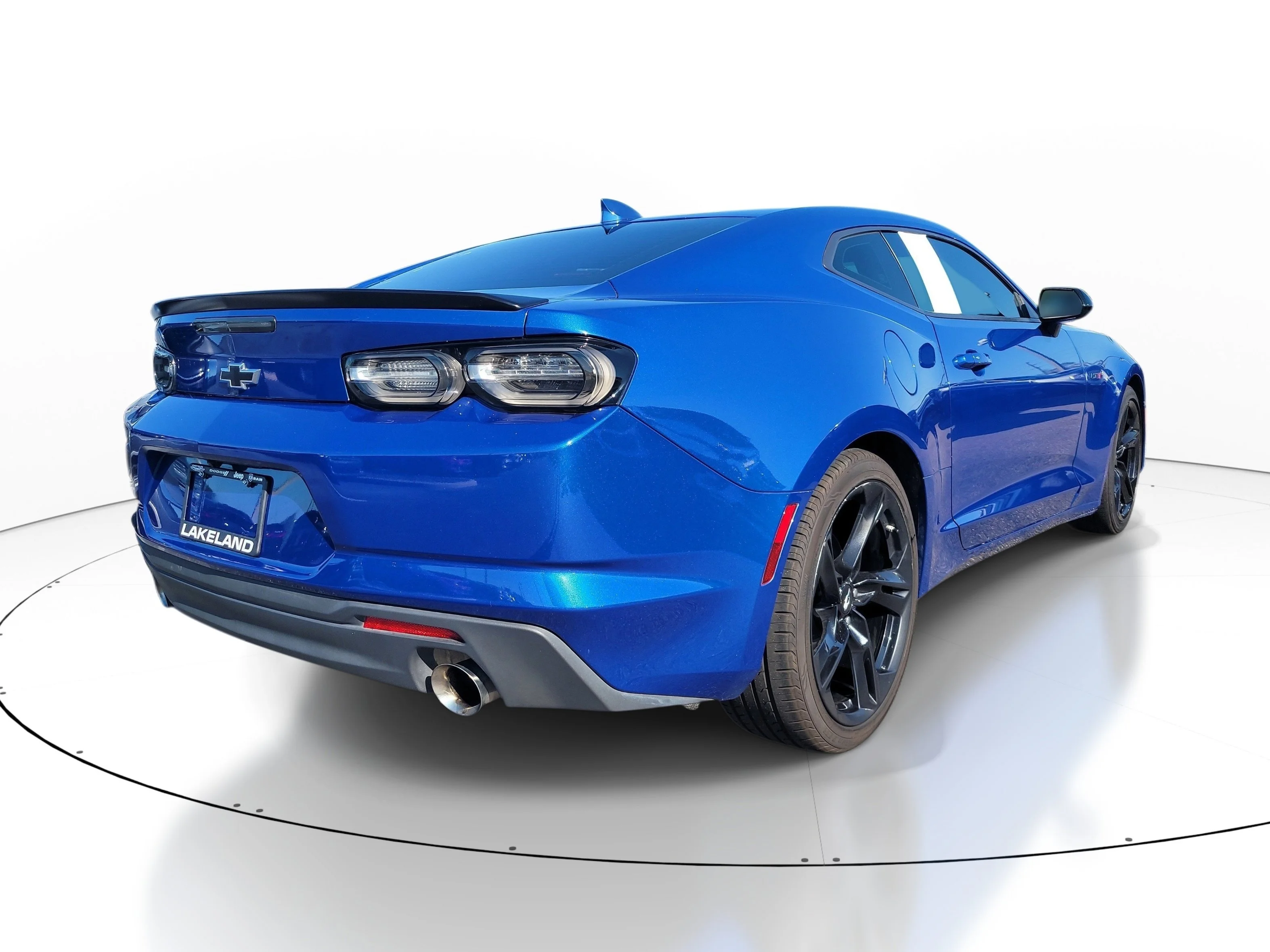 Used 2022 Riverside Blue Metallic Chevrolet LT1 image 4