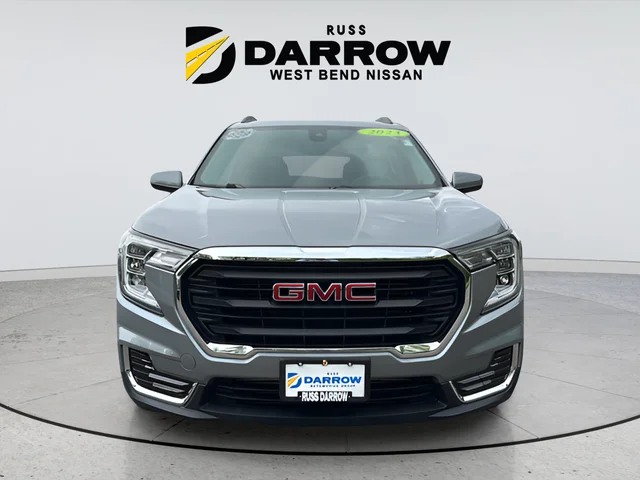 Used 2023 Silver GMC SLE image 8