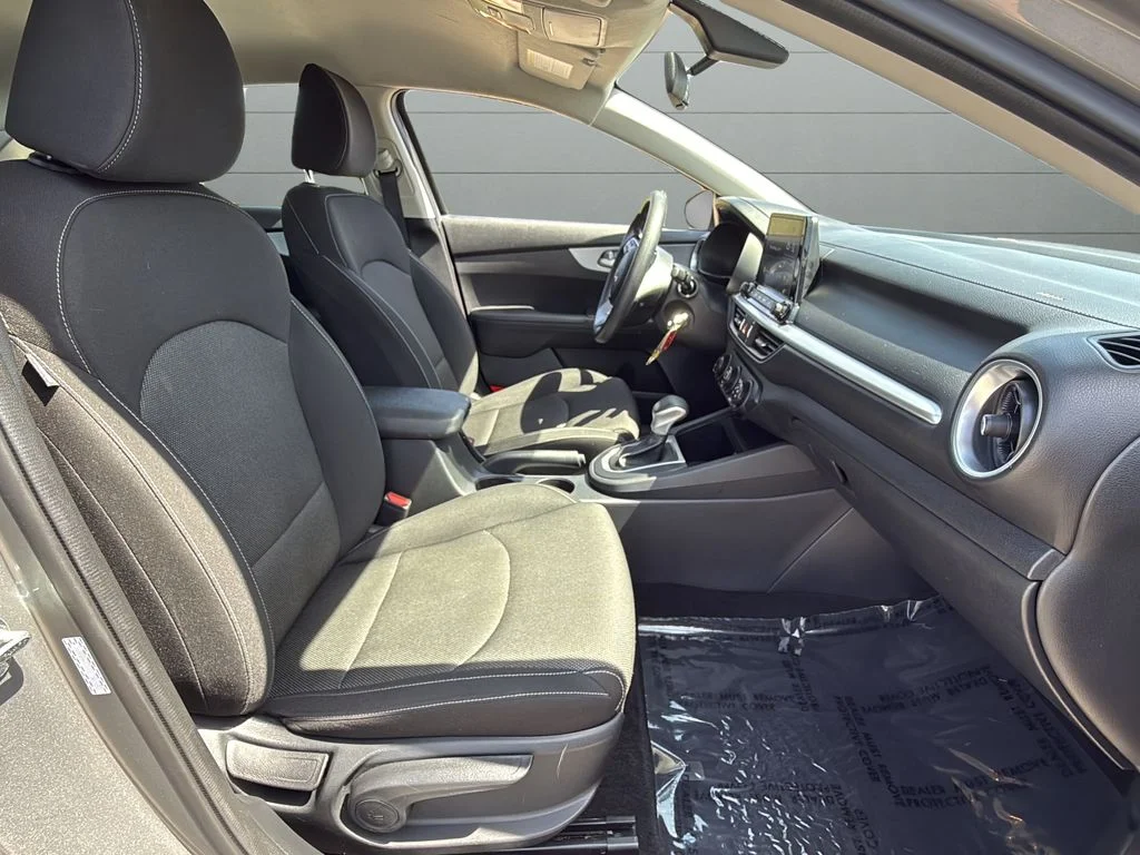 Used 2024 Gray Kia LXS image 13