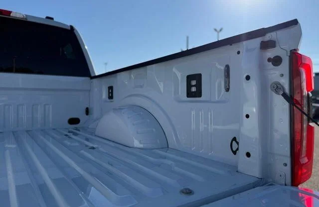 New 2026 Oxford White Ford F-350® Lariat® image 8