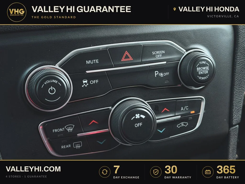 Used 2023 Silver Dodge SXT image 25
