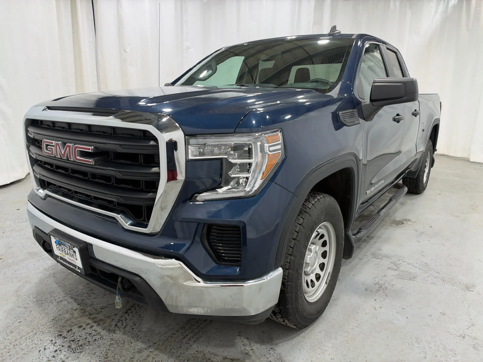 Certified Used 2021 PACIFIC BLUE METALLIC GMC 4WD Double Cab Standard Box image 1