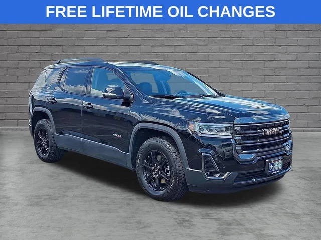2023 GMC Acadia AT4