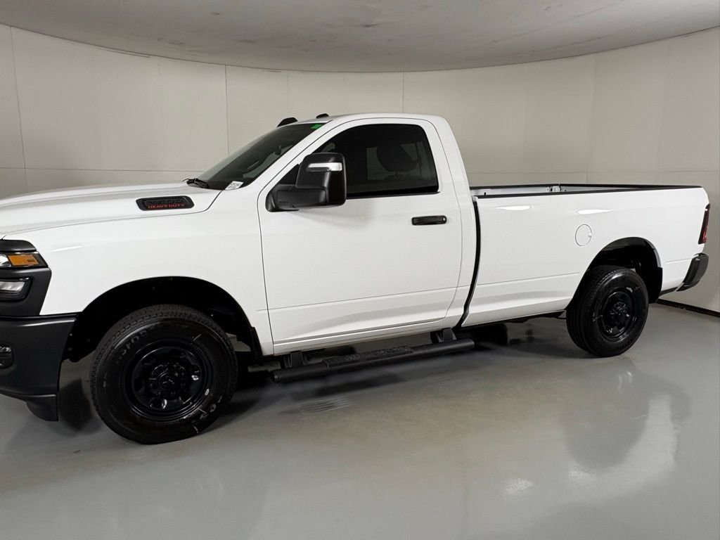 New 2026 Bright White Clear-Coat Exterior Paint RAM Tradesman image 5