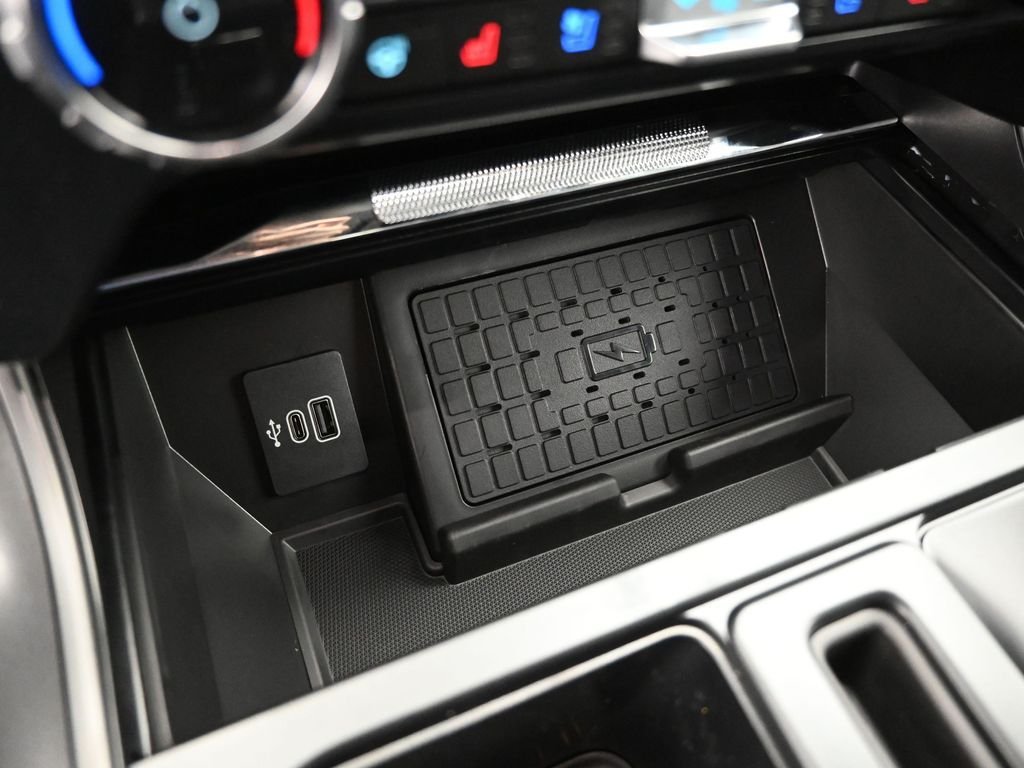 New 2026 Carbonized Gray Metallic Ford Lariat image 17