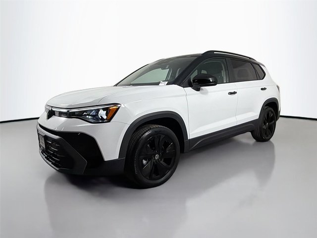2026 Volkswagen Taos SE Black