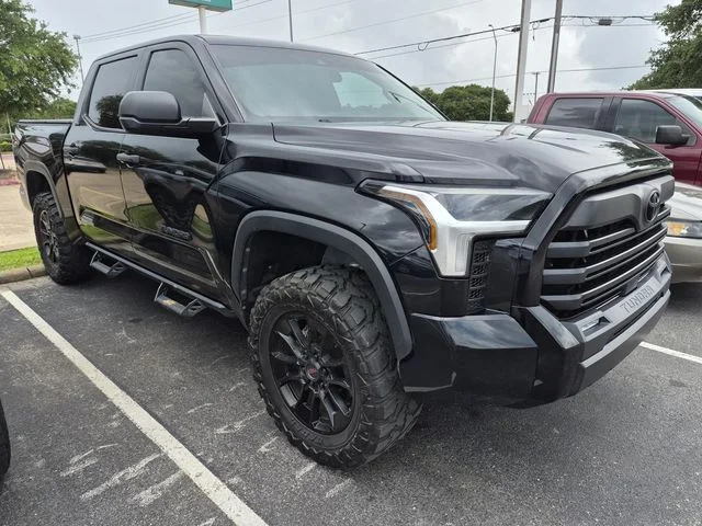 Used 2022 Midnight Black Metallic Toyota SR5 image 1