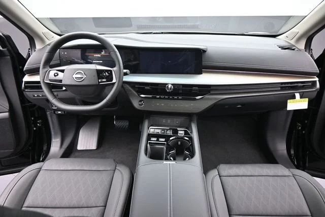 New 2026 Super Black Nissan Platinum image 27