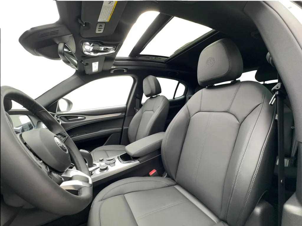 New 2026 Gray Alfa Romeo Base image 21