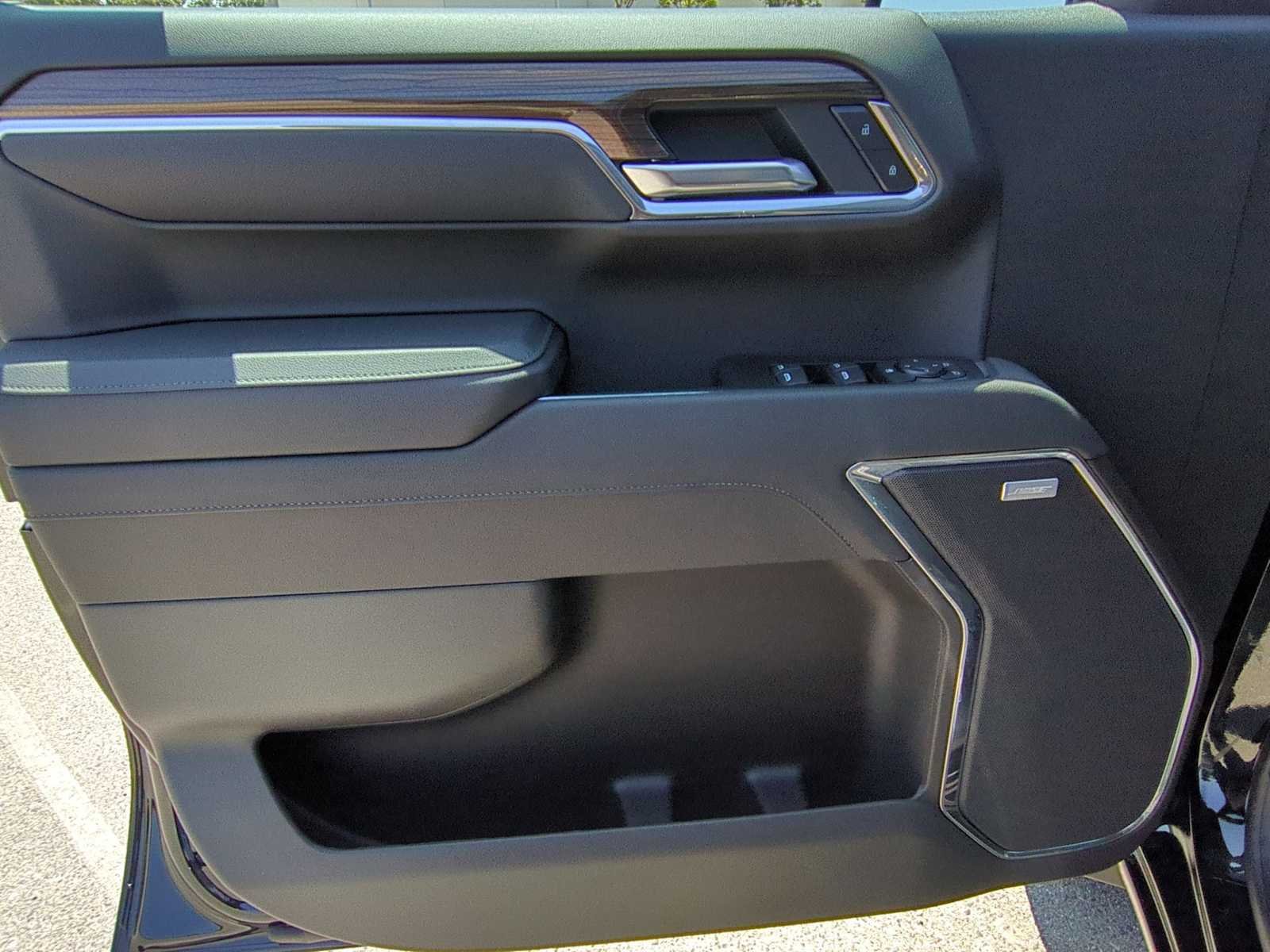 2026 Chevrolet Silverado 1500 LT Trail Boss - Photo 10