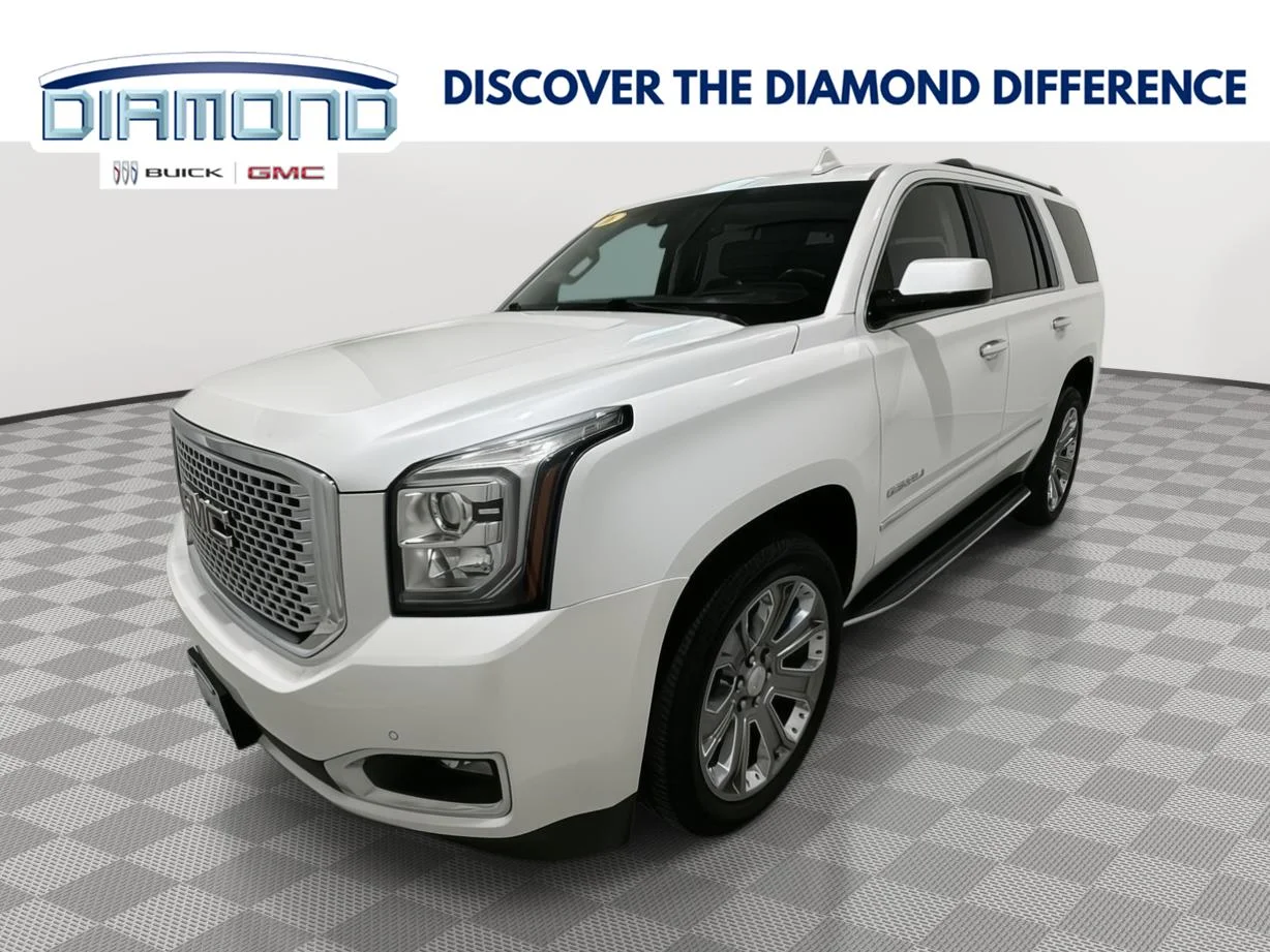Used 2016 WHITE FROST TRICOAT GMC Denali image 1