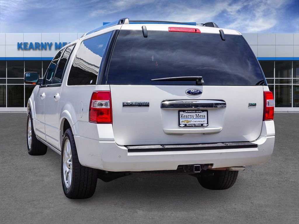 Used 2013 White Ford Limited image 4