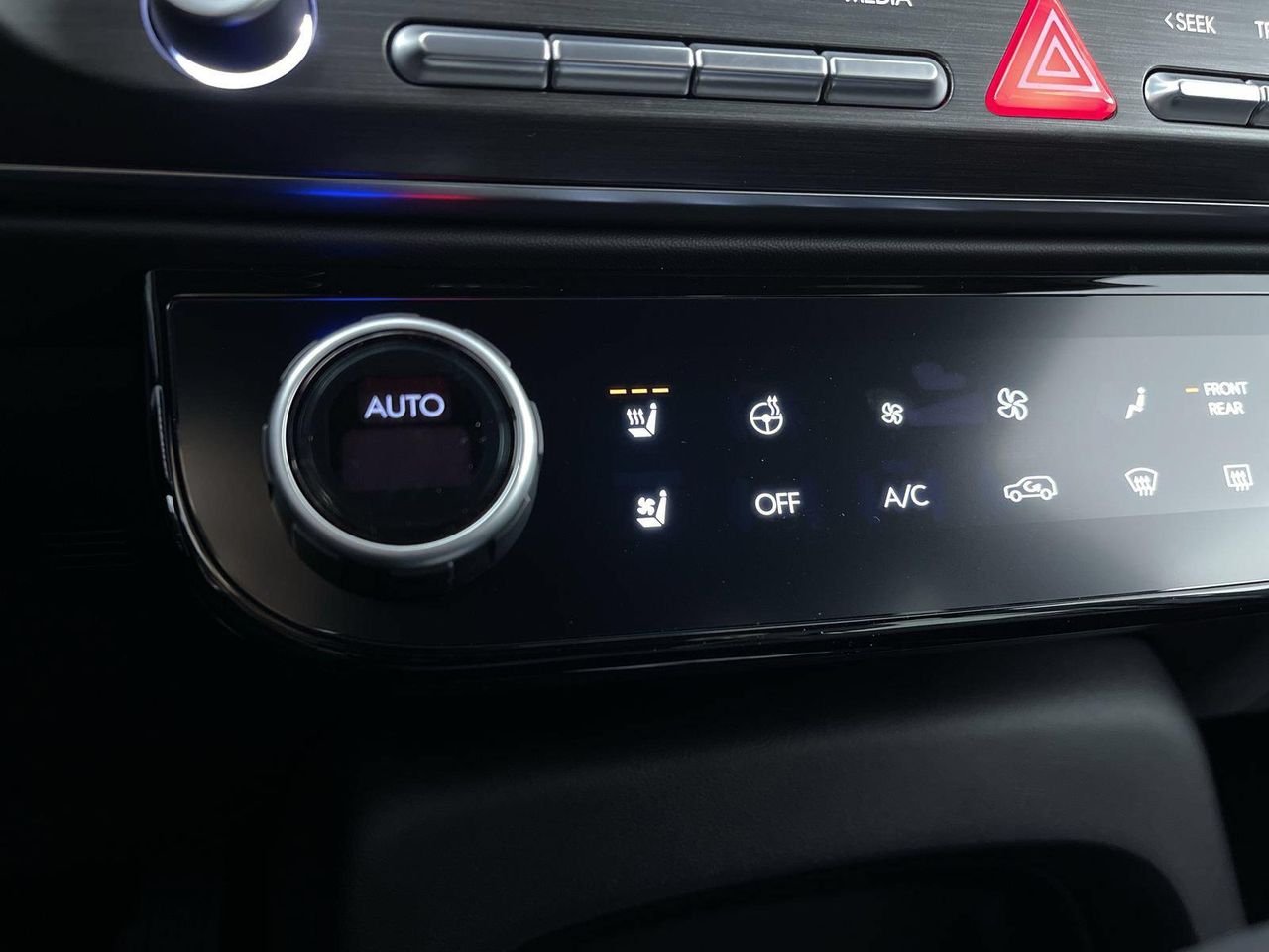 New 2026 Ecotronic Gray Pearl Hyundai Calligraphy AWD image 21