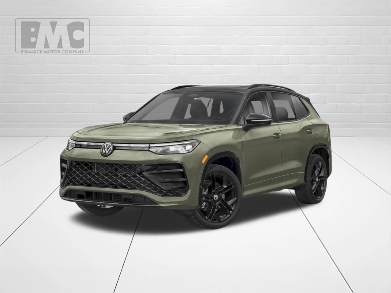 New 2026 Green Volkswagen 2.0T SE R-Line Black image 1