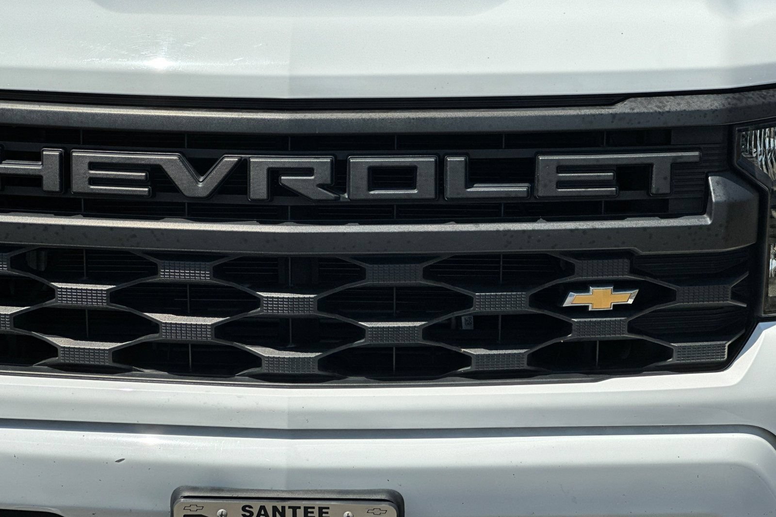 Used 2022 Summit White Chevrolet Custom image 37