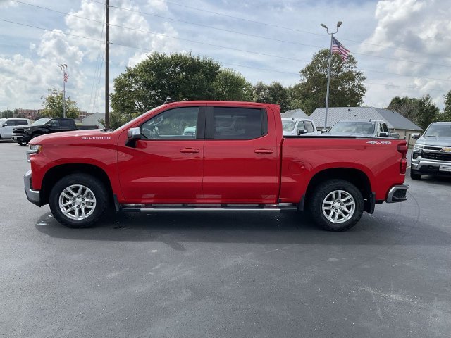 Used 2019 Red Chevrolet LT image 4