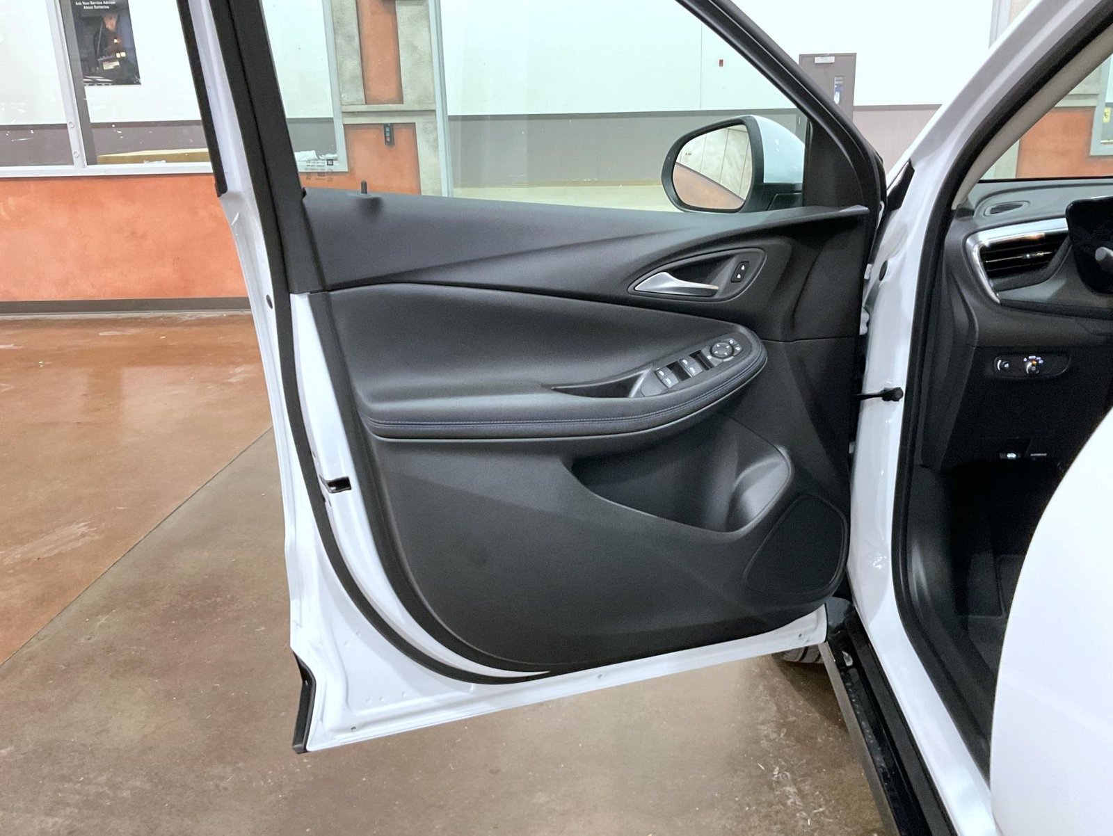 2026 Buick Encore GX Sport Touring - Photo 9