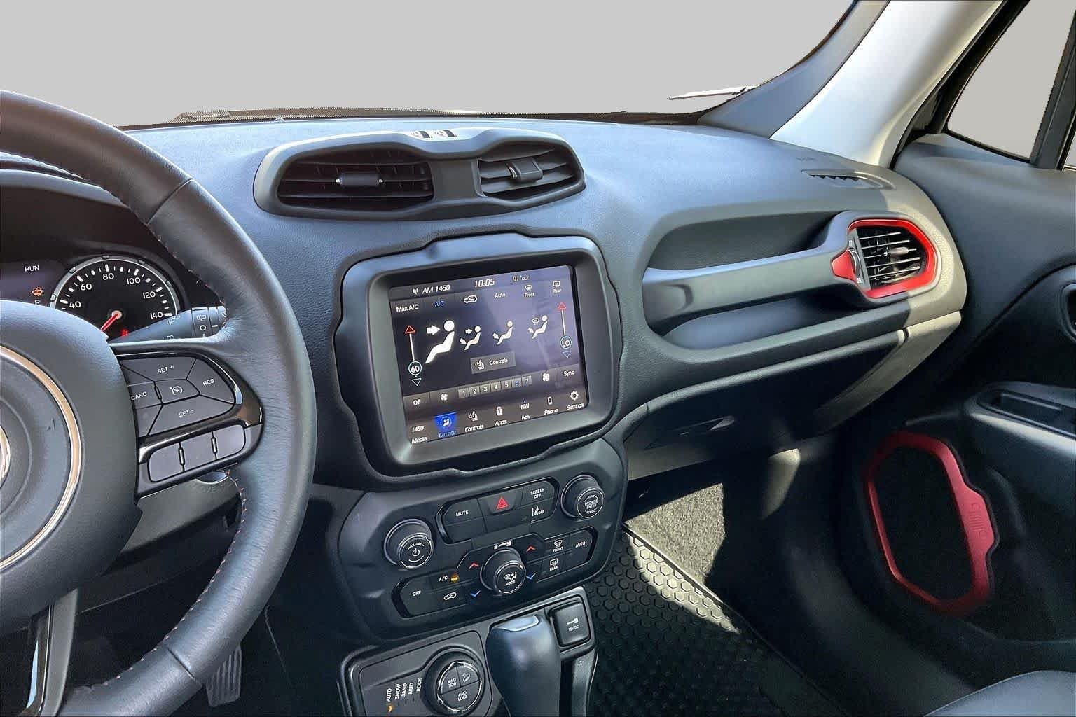 Certified Used 2022 BLACK CLEAR COAT Jeep Trailhawk image 7