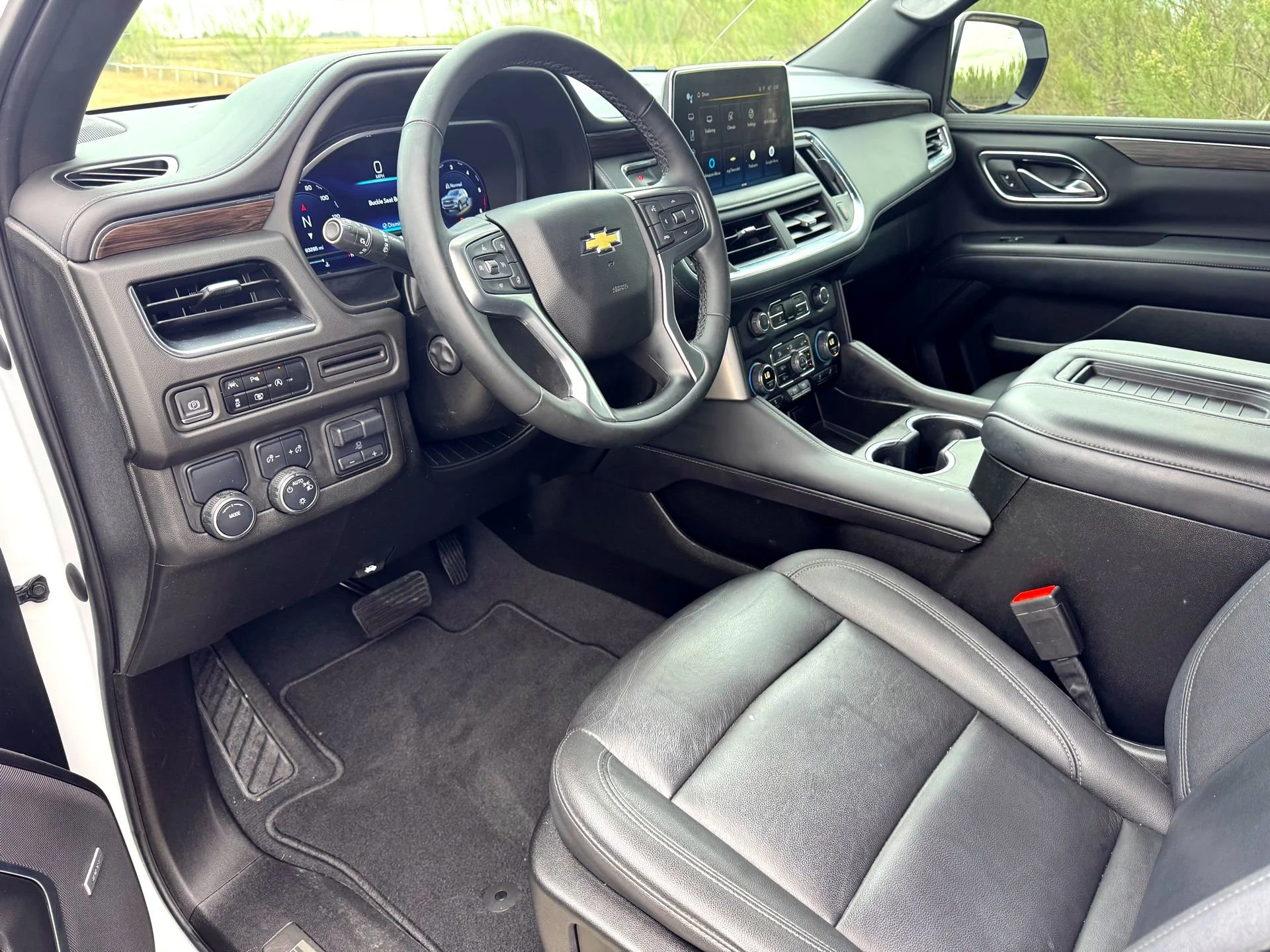 Used 2023 Summit White Chevrolet LT image 11