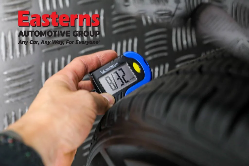 Used 2022 Black Nissan SV image 27