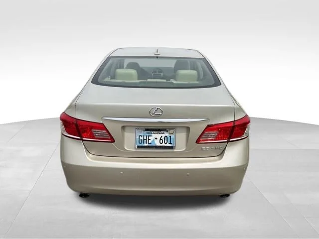 Used 2011 Beige Lexus 350 image 4