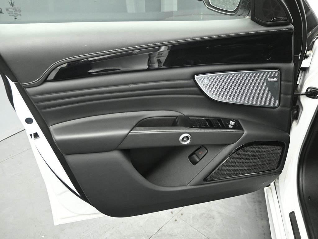 2023 MASERATI GRECALE - Image 18