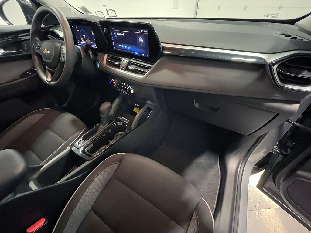 Used 2024 Sterling Gray Metallic Chevrolet LS image 25