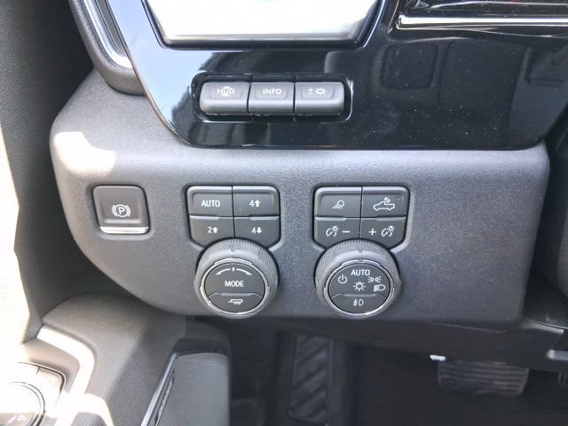 2026 Chevrolet Silverado 2500 HD High Country - Photo 11