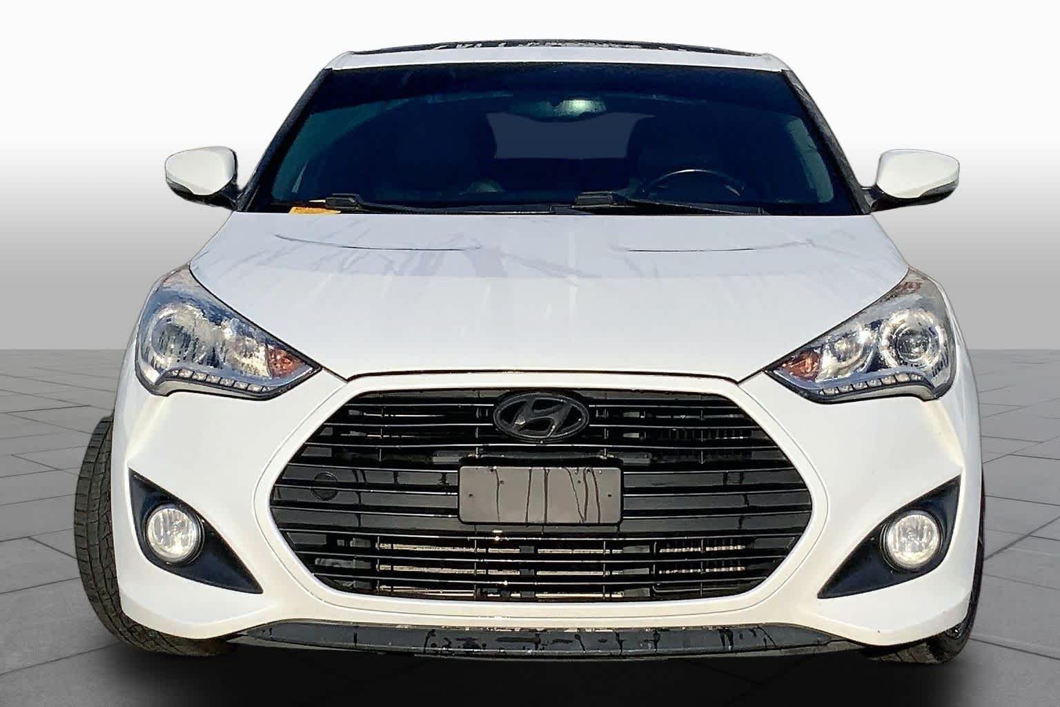 Used 2014 Elite White Pearl Hyundai Turbo image 3
