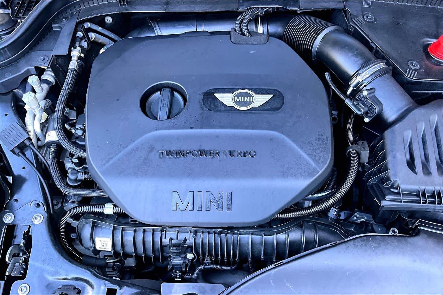 Used 2019 Thunder Grey Metallic MINI Cooper S image 33